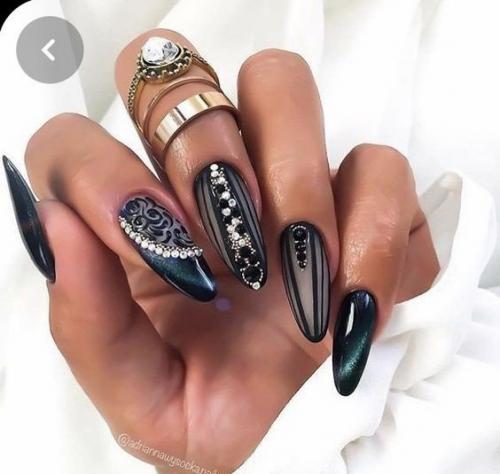 Подборка идей модного маникюра на длинные ногти. 09
