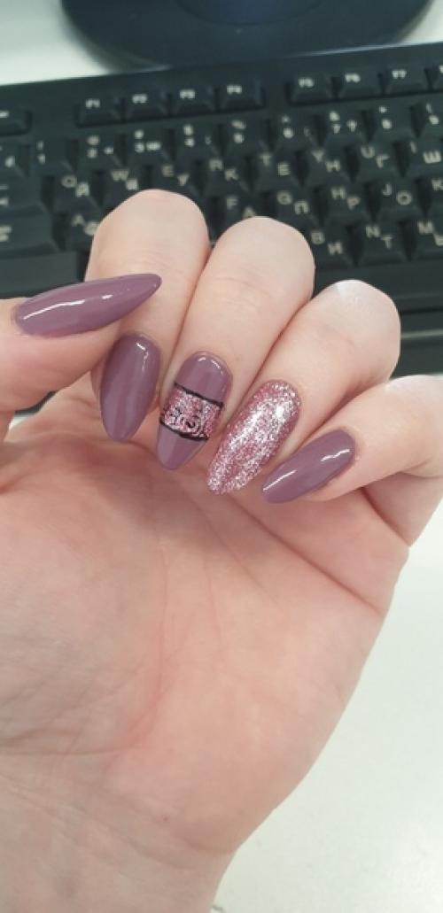 Добрый день ногтями занимаюсь пока для себя, но планирую начать этим зарабатывать, сколько бы отдали за такую работу? 04