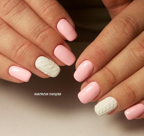 Девочки покидайте пожалуйста, фото ногтей розоватого цвета типо такого. 02