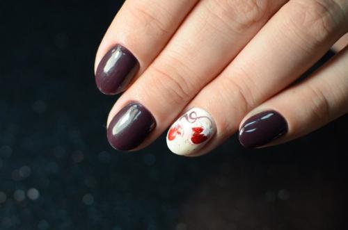 В г. Гомеле, прошел курс аппаратного маникюра. 02