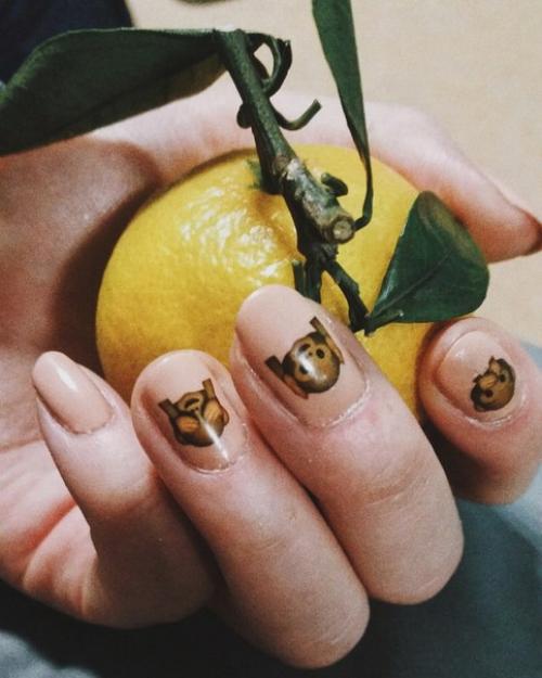 Добрый день. Модель на маникюр и педикюр покрытие гель лаком ищу. 04