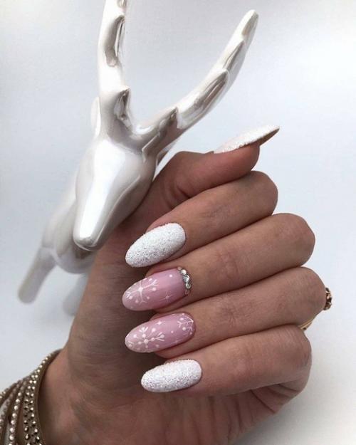 Какой дизайн зимнего маникюра лучший? 09