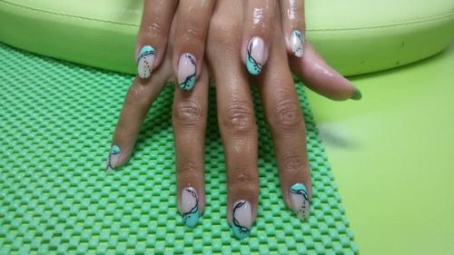 Девчоночки, предлагаю все виды маникюрных услуг: маникюр, педикюр, покрытие гель - лаком, дизайн, наращивание. 08