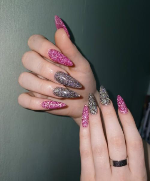 Хочешь, чтобы твой маникюр на новый год не остался незамеченным? 01