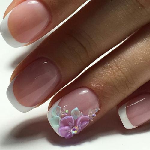 Французский маникюр самым аккуратным и женственным считается. 03