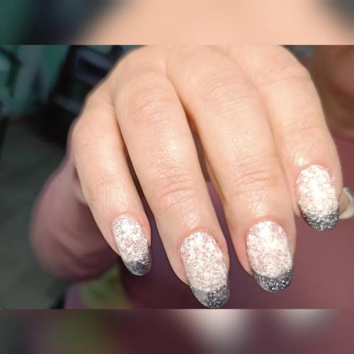 Маникюр, наращивание ресниц. 06