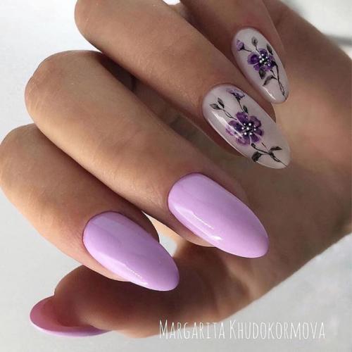 Принесла вам букет весенних цветов, правда в виде дизайнов для ногтей. 09