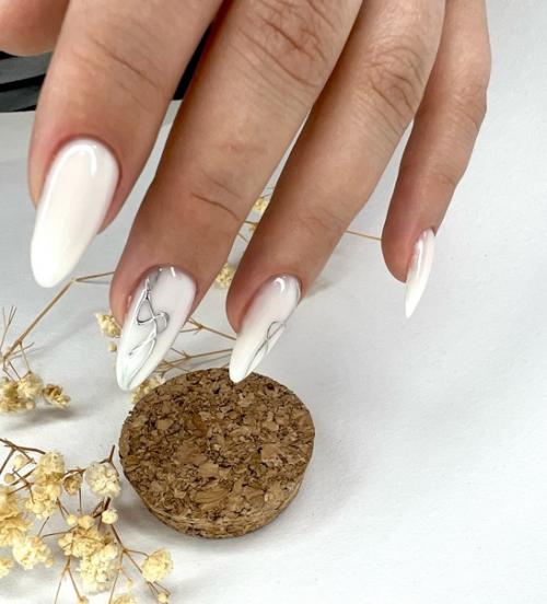 В чем же секрет популярности Milky Nails? 04