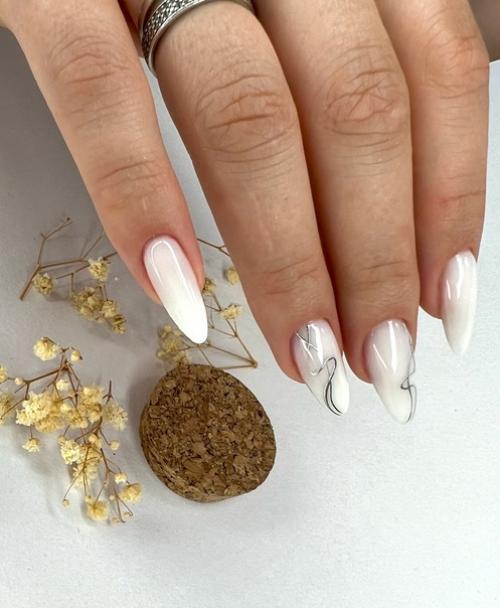 В чем же секрет популярности Milky Nails? 02