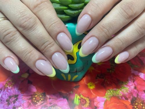 Все просят критику, ну и я туда же. 01