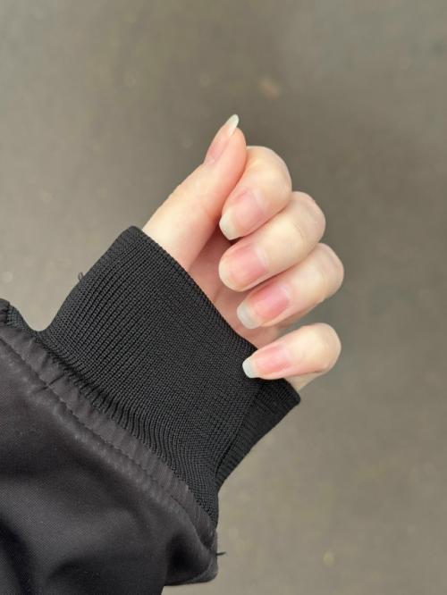 2 года!  Я без гель лака ходила! 02