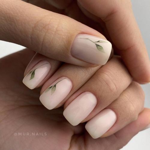 Маникюр на короткие ноготки. 02