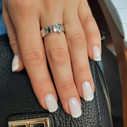 Маникюр весна - лето 2023: актуальные цвета и трендовый дизайн ногтей. 06