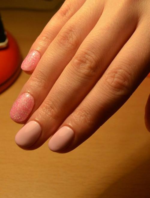 Девушки: - хочу услышать любую критику. 01