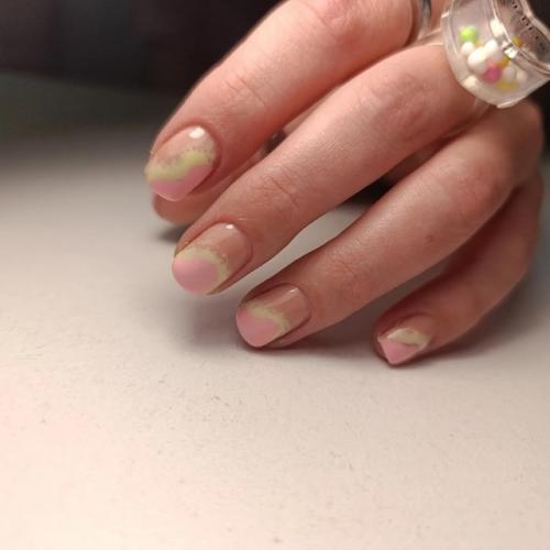 Что делать, чтобы маникюр дольше оставался свежим? 01 Что делать, чтобы маникюр дольше оставался свежим? 01