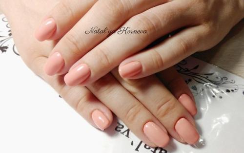 Всех приветствую!  Начала заниматься ногтями месяц назад, до этого делала только себе. 01