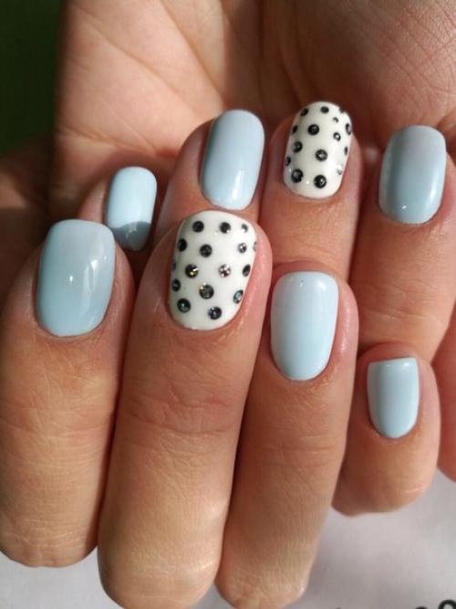 Всех приветствую!  Начала заниматься ногтями месяц назад, до этого делала только себе. 03