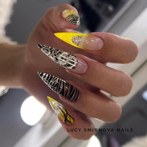 Подборка маникюра на острые ноготки. 08