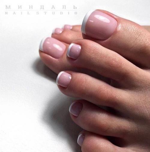 Педикюр френч. 10. 08