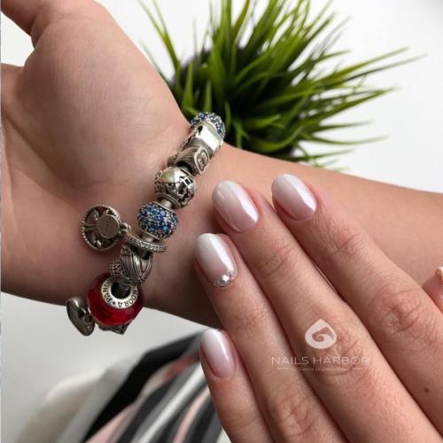 Идеи нежного маникюра с омбре. 08