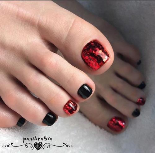 Красный со стразами. 04