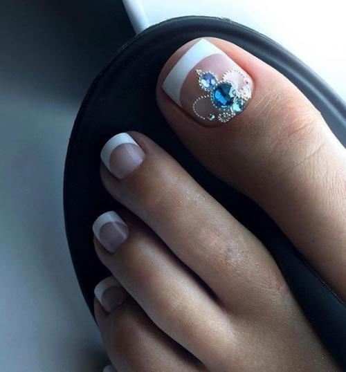 Педикюр френч. 10. 09