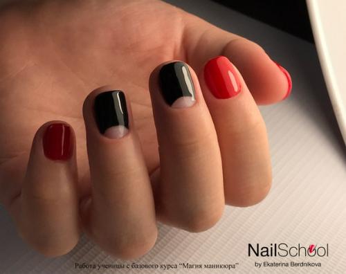В школе Nailschool Екатерины Бердниковой. 03