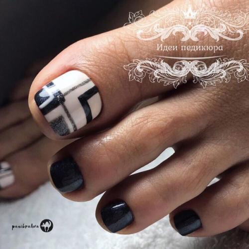 Педикюр с абстракцией. 10. 03