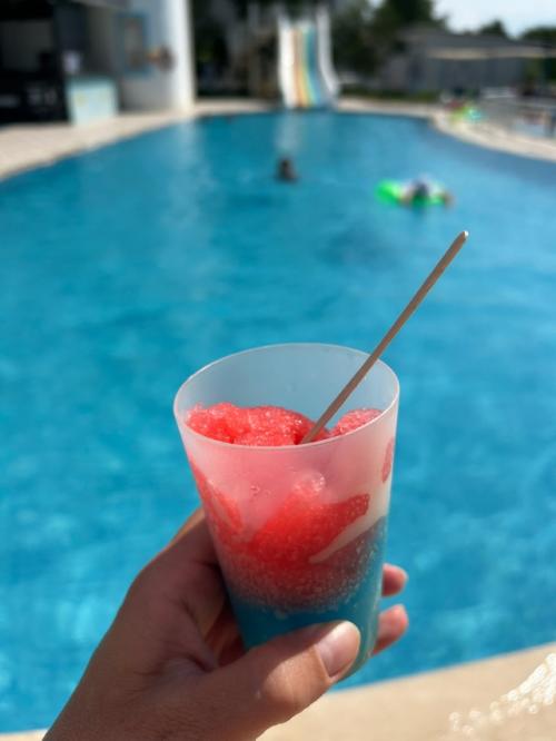 В период ничего не делания люблю играть в угадывание из какой страны люди. 03