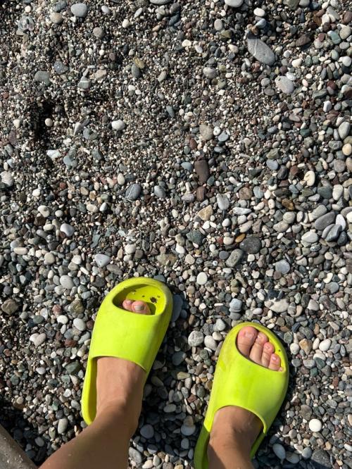 В период ничего не делания люблю играть в угадывание из какой страны люди. 04