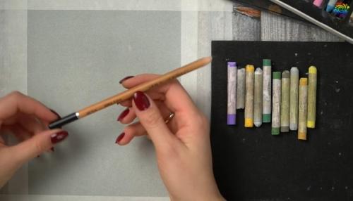 Вы не поверите, но красивый маникюр для видеоуроков - это самая важная часть процесса! 01