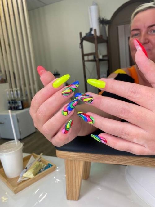 Оказывается, маникюр известен как искусство с незапамятных времен. 03