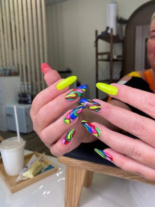 Оказывается, маникюр известен как искусство с незапамятных времен. 06