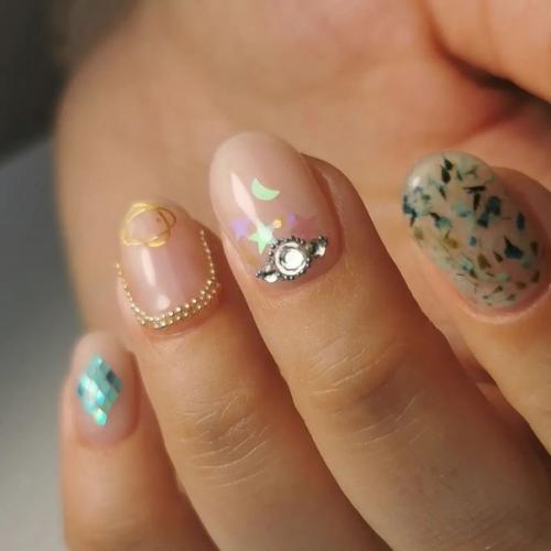 Корейский Маникюр - почему-то сейчас очень часто можно услышать именно такое название. 04