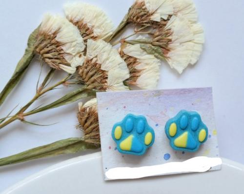 Очень захотелось поделиться своими работами, а также задать маленький вопрос. 03