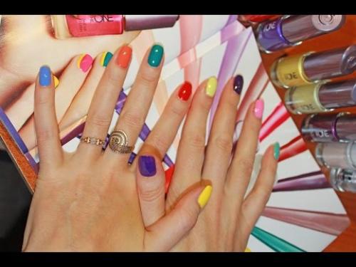 Мы красим ногти разными способами и цветами! 03 Мы красим ногти разными способами и цветами! 03