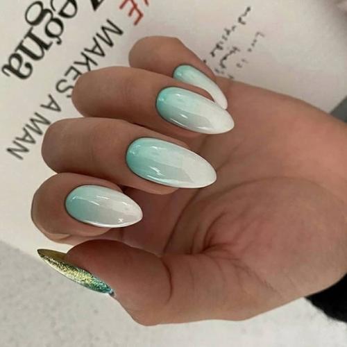 С каждым годом, дизайны маникюра становятся всё разнообразнее. 01