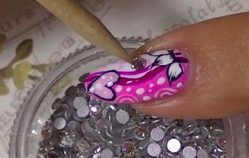 Маникюр с акриловыми сердечками (пошаговый урок). 06