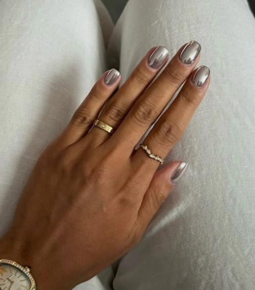 Тренд маникюра зима 2025. 08