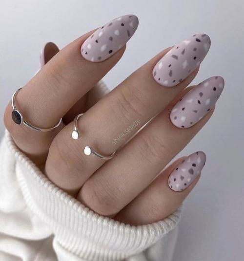 10 потрясающих идей для твоего следующего похода к мастеру маникюра. 07