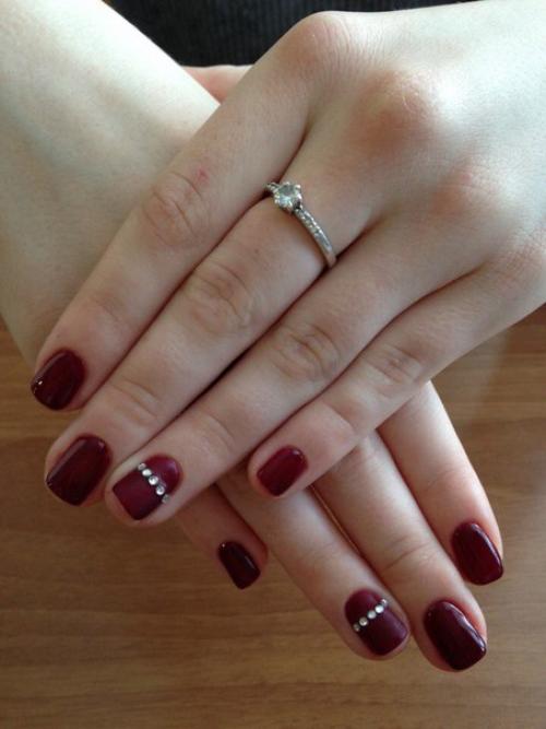 Очаровательные девушки?  Спешу пригласить вас на профессиональный маникюр с покрытием гель - лак? 01