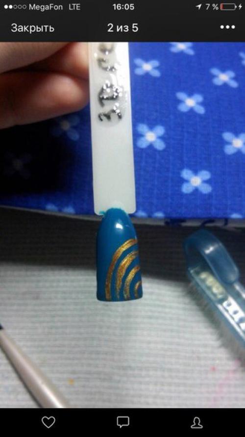 Много девочек скидывали свои хорошие работы и боялись повышать цены. 02