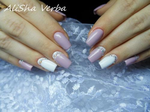 Милые девушки.  Будущие и постоянные наши клиенты. 08