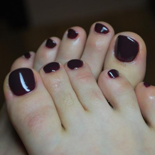 Девчонки?  Предлагаю вам услуги ногтевого сервиса и бережного ухода за кожей рук. 05