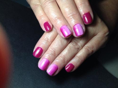 Девочки, подскажите прошла 5 ти дневный курс по маникюру и гель лаку. 02