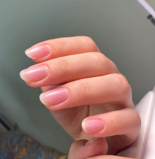 Представляю новую процедуру для любителей натуральных ноготков! 03