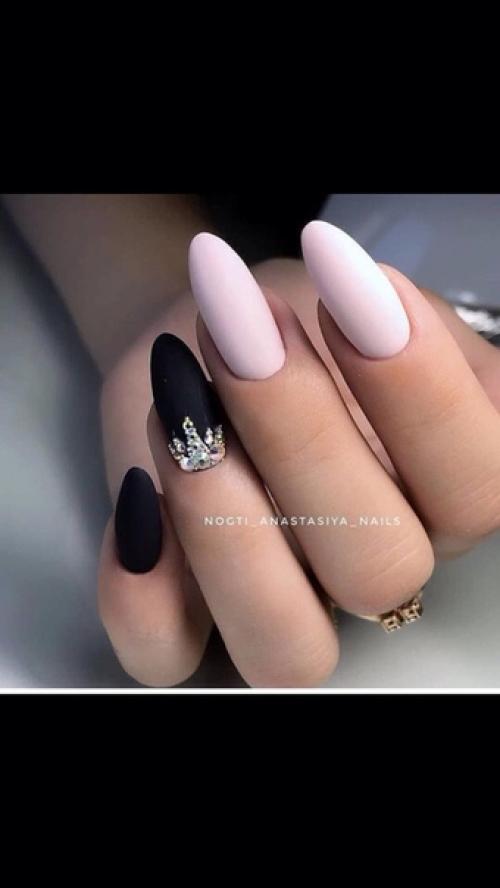 Анон. Покидайте пожалуйста идеи маникюра подобного. 02