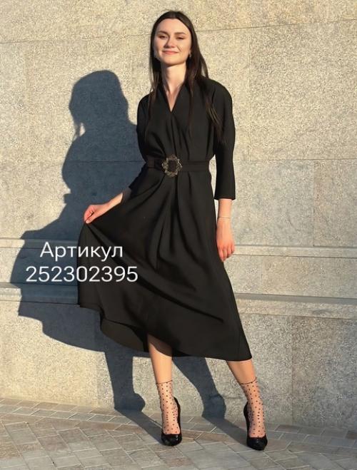 Легендарное черное платье безупречного кроя, с удобными карманами. 02