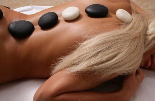 Репост?   Скоростная сахарная эпиляция, или шугаринг - один из самых популярных методов удаления волос. 04