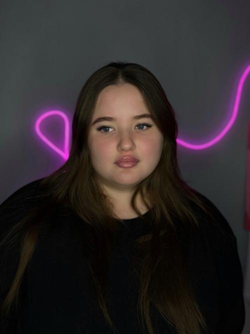 Наращивание ресниц - это про время, уделенное себе любимой. 01